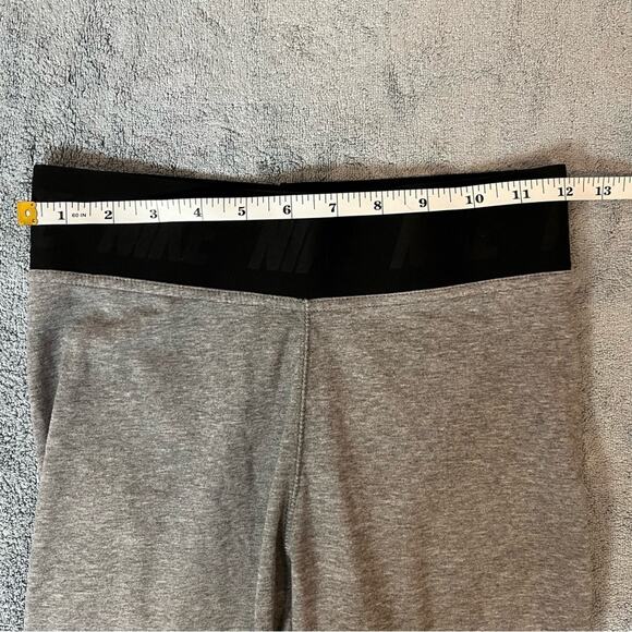 Nike Gray Grey Full Length Tight Fit Leggings Black Swoosh Logo Size Small - Picture 6 of 9